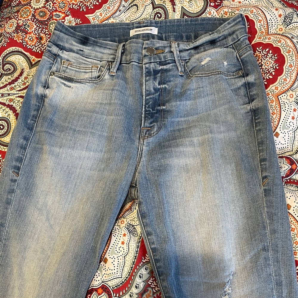 GOOD AMERICAN • Good Legs Jeans